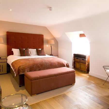 The Percy Arms Hotel Guildford Kültér fotó
